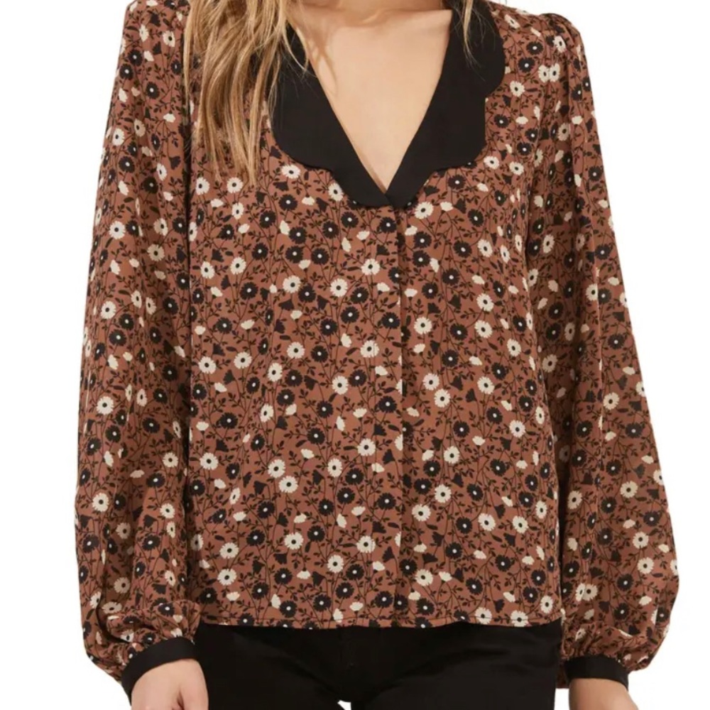 never worn ASTR the label blouse